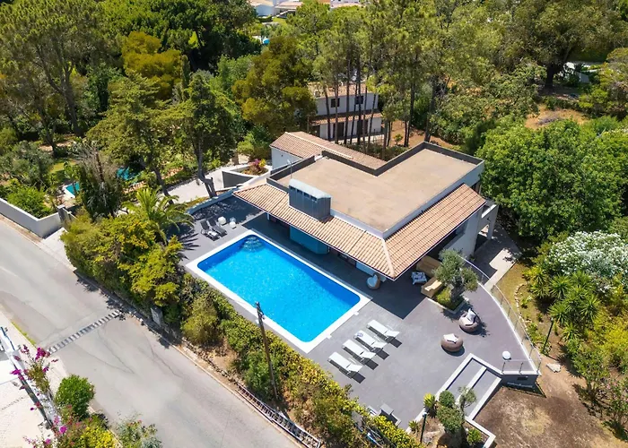 Balaia Retreat - Nature & *