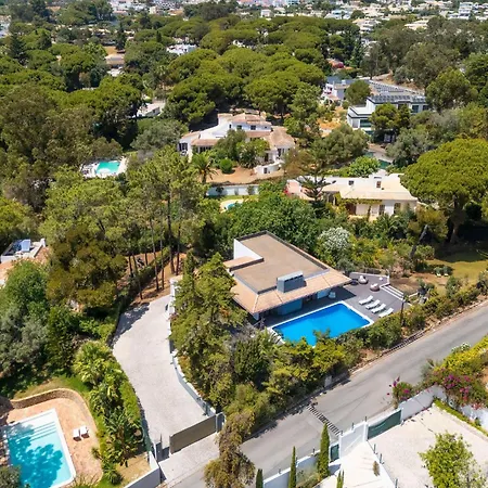 Balaia Retreat - Nature & *